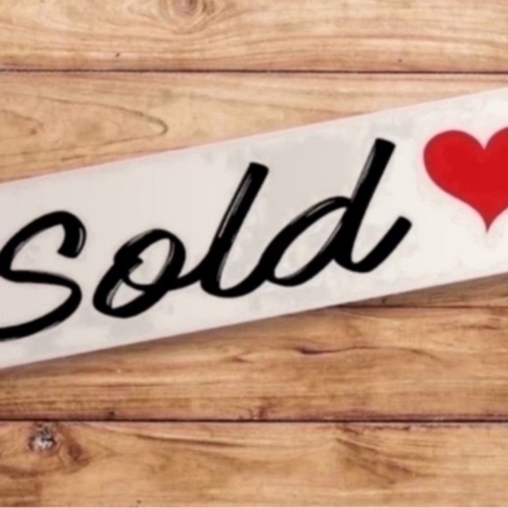 URBAN OUTFITTERS 🍒SMALL🍒ECOTE BEADED SEQUINED OPEN BACK HALTER CLASP PARTY TOP